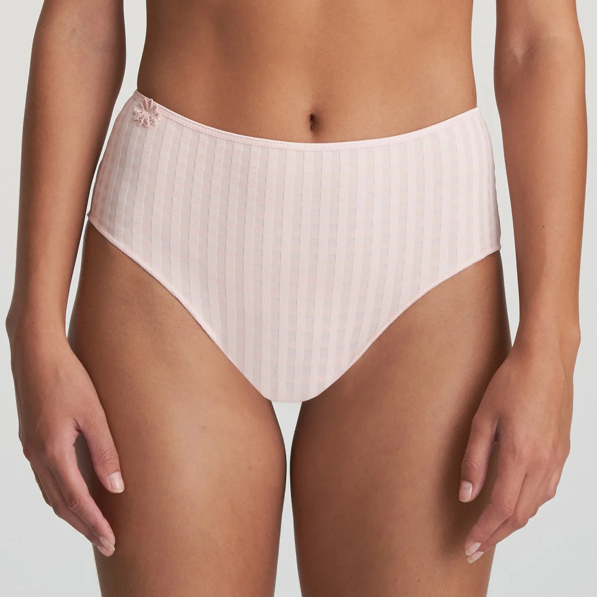 Avero Rio Brief | White