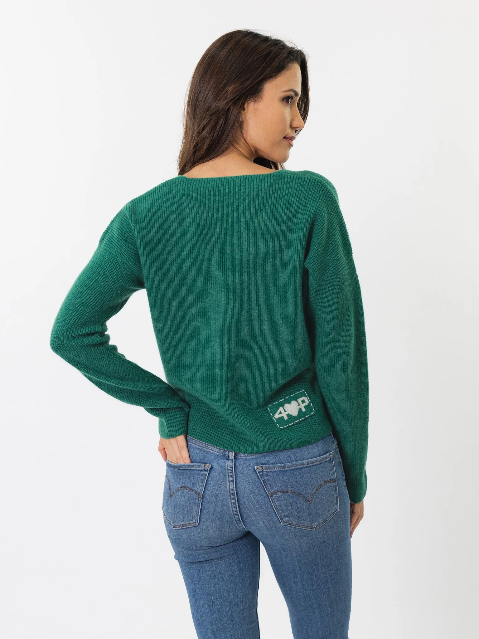 CANGGU V NECK SWEATER