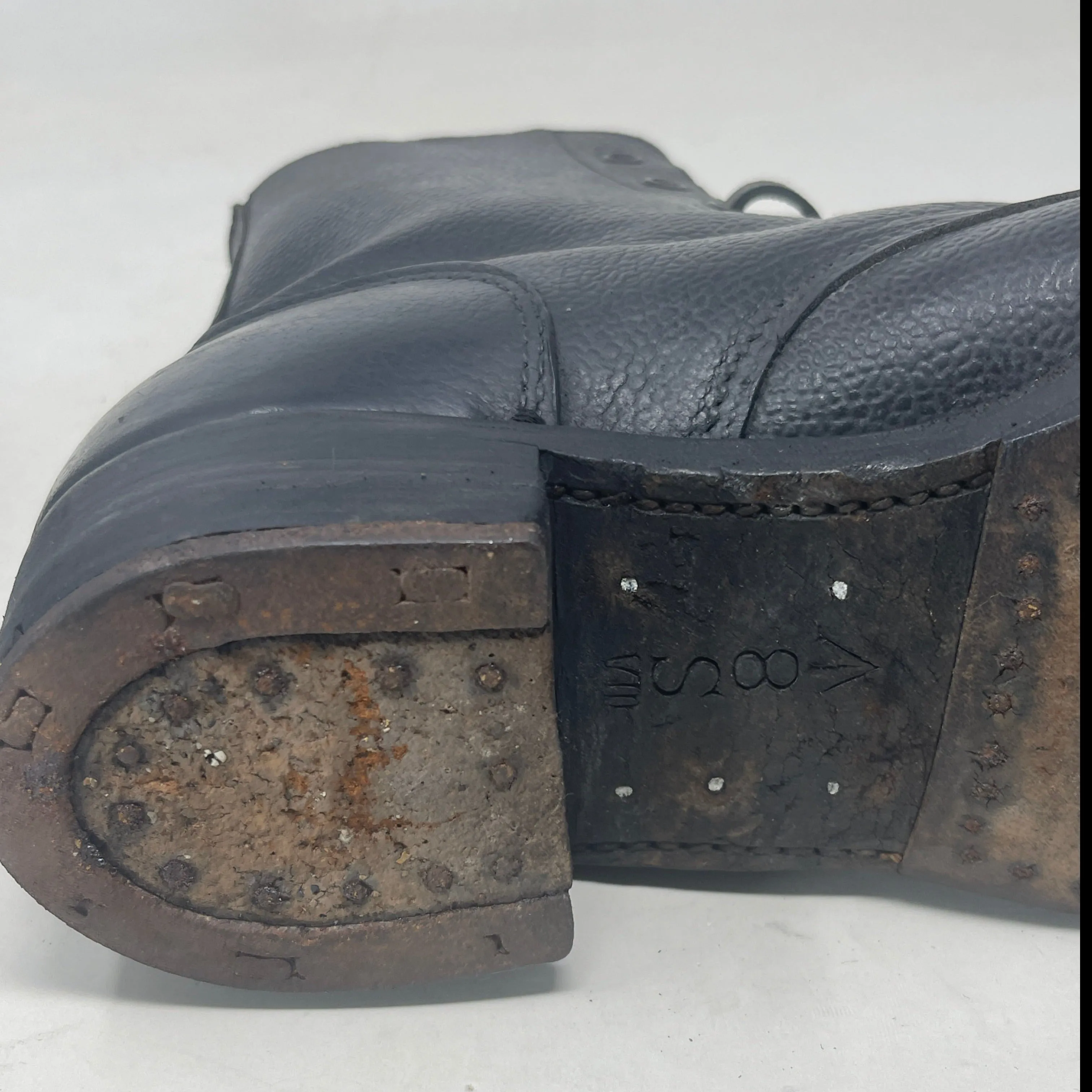 Original British Army Size 8 Pair of 1943 Dated  Ammo Boots